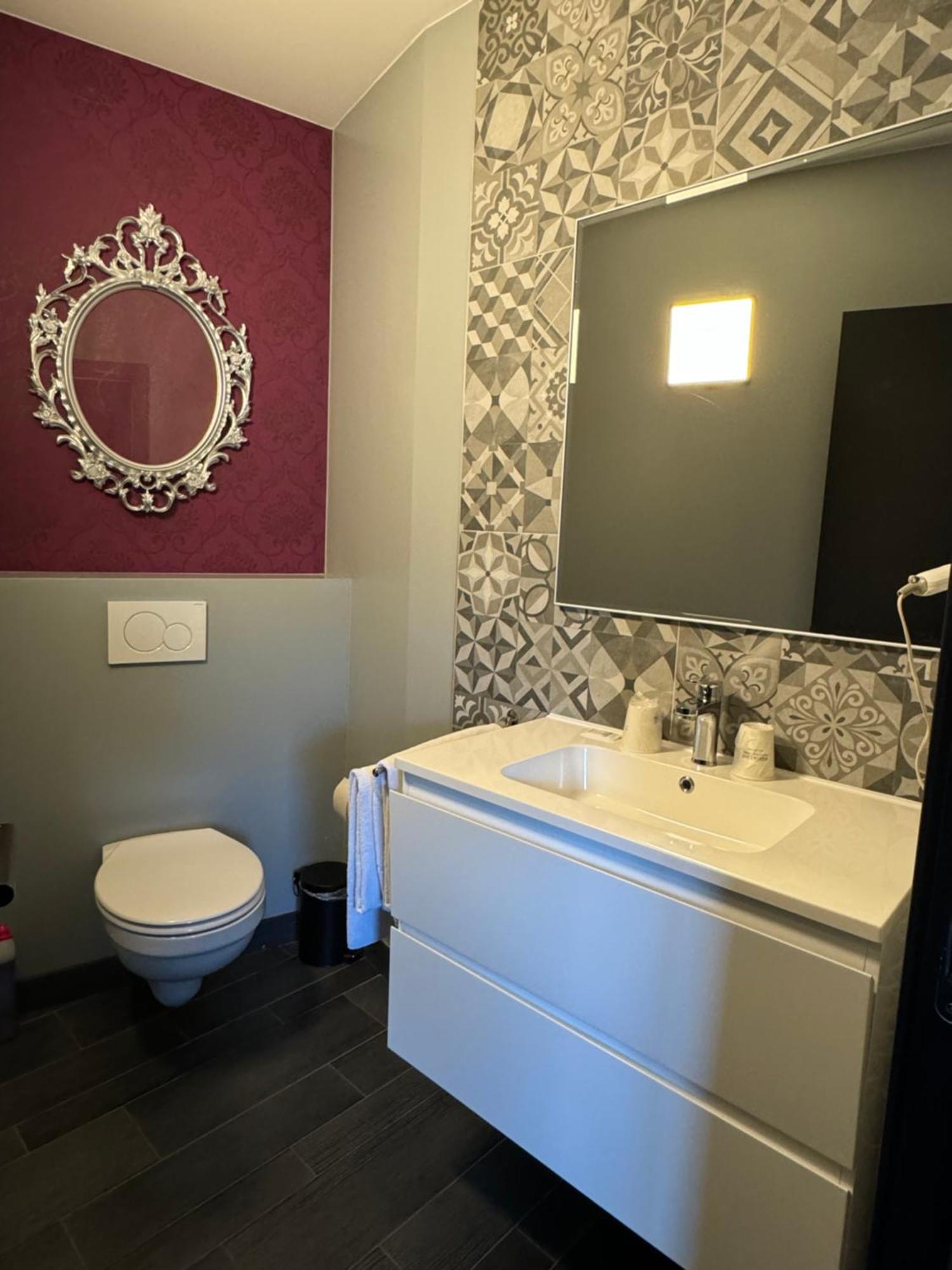 Hôtel Verone - Liège Centre Extérieur photo